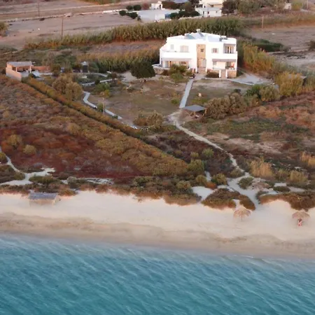 Daire Evriali Beachfront *