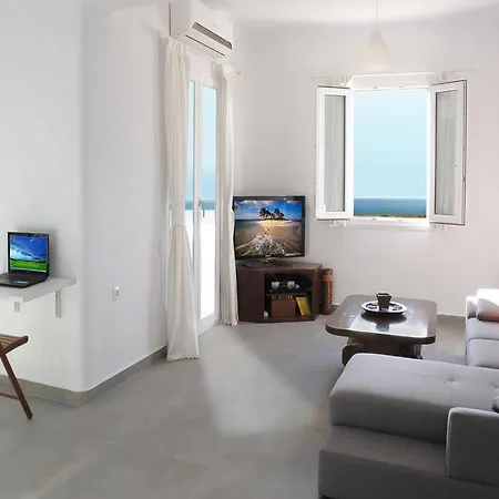 Evriali Beachfront Apartment Plaka (Naxos)